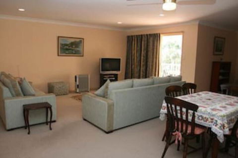 Birchgrove Apartments - Accommodation Georgetown 6