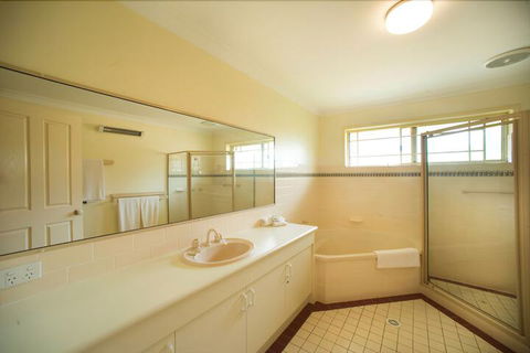 Birchgrove Apartments - Accommodation Georgetown 5