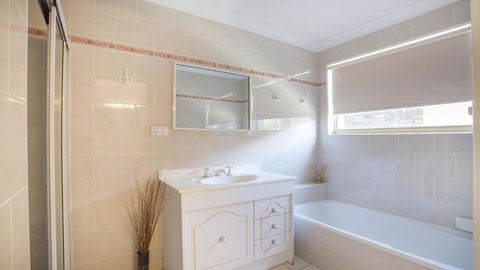 143 Mitchell Pde Magnificent Outlook - Accommodation Georgetown 6