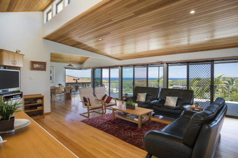 Elevated Views At Burrill Lake 17 Canberra Cres - Accommodation Georgetown 6