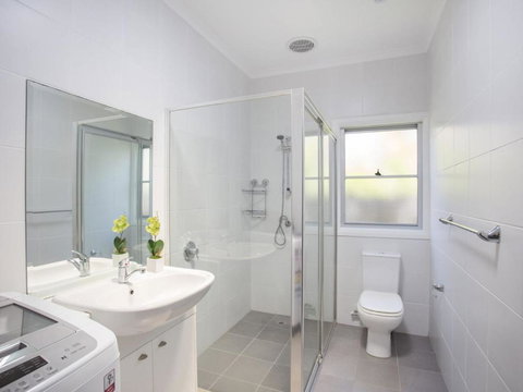 17A Crescent St. ULLADULLA - Accommodation Georgetown 7