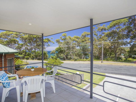 17A Crescent St. ULLADULLA - Accommodation Georgetown 2