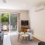 Lovely Modern Villa Amidst Peaceful Surroundings - Accommodation Georgetown 0