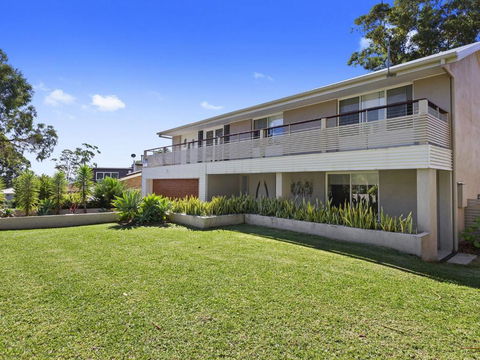 HILLTOP HAVEN In MOLLYMOOK - Accommodation Georgetown 5