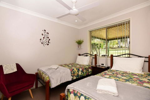 Valley Haven 3 Bedrooms Close To The Village! - Accommodation Georgetown 4