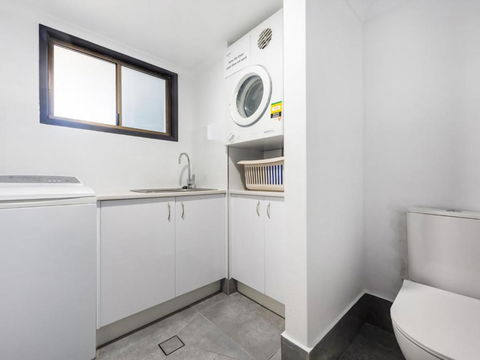 Camawood 4 - Accommodation Georgetown 5