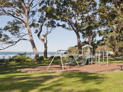 Crystal Blue Views Across The Bay - Accommodation Georgetown 6