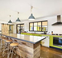 Aloha Pet  Family Friendly 10 Min Walk to Beach - Accommodation Georgetown