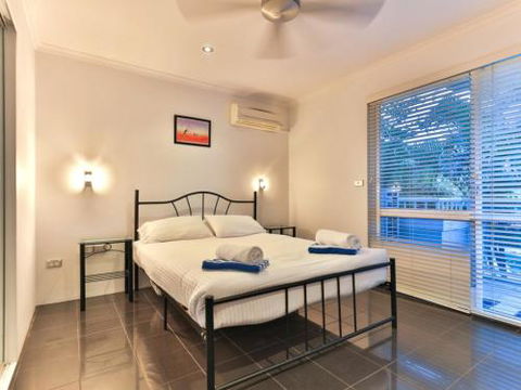 RED COWRIE 321atPALM COVE - Accommodation Georgetown 1