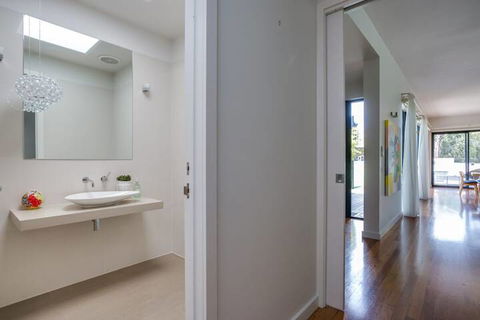 Kalina Retreat Tennis & Pool - Accommodation Georgetown 2