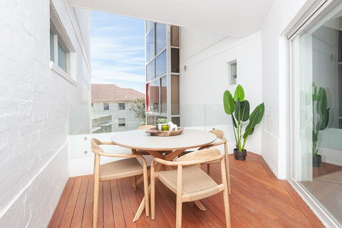 Ultimate Bondi Living - Accommodation Georgetown 7