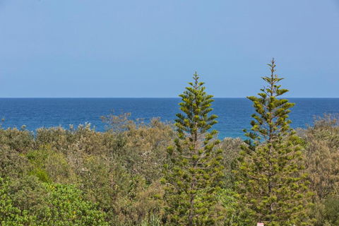 Dune Beachfront Apartments - Accommodation Georgetown 4