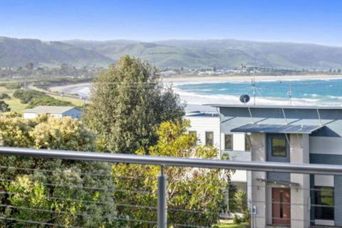SEA SPECTACULAR Seconds From The Beach! - Accommodation Georgetown 5
