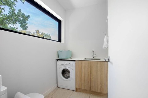 Designer Taste 2BR Townhouse@hawthorn - Accommodation Georgetown 5