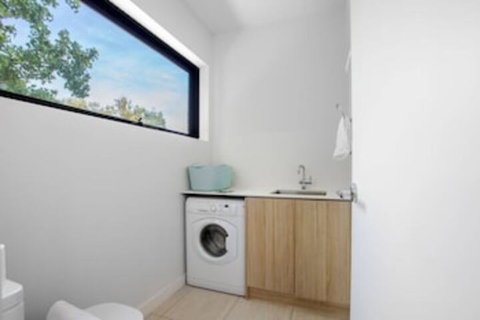 Designer Taste 2BR Townhouse@hawthorn - Accommodation Georgetown 0