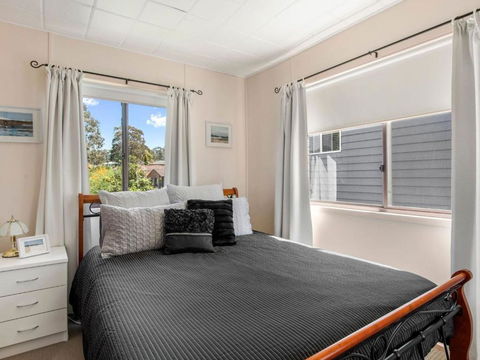 Carroll Ave 85 Mollymook - Accommodation Georgetown 5
