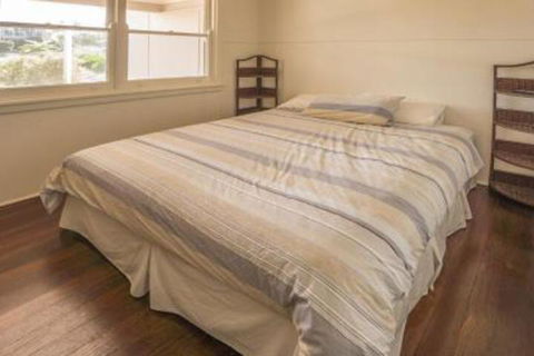 Lockhart Ave 76 - Accommodation Georgetown 4