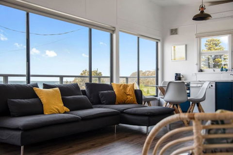 Mitchell Pde 31 Mollymook - Accommodation Georgetown 6