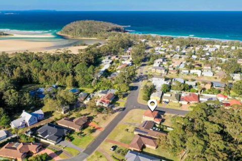Macleay Street 23 Narrawallee - Accommodation Georgetown 2