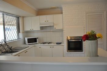 Beachside Grove - Accommodation Georgetown 2