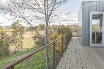 Lightshift Clunes - Accommodation Georgetown 1
