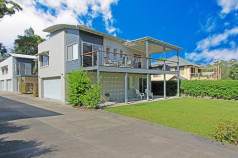 Ocean 1 / 42 Mollymook - Accommodation Georgetown 0