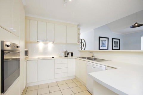 Golfers Getaway Mollymook Augusta Place 14 / 13 15 - Accommodation Georgetown 4