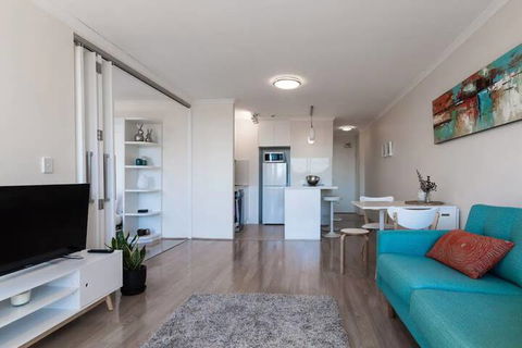 New Modern Apartment In Central Location - Accommodation Georgetown 4
