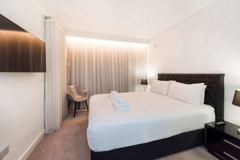 Chic Apartment With Rooftop - Accommodation Georgetown 4