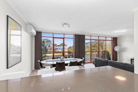Fathoms Apartment 18 / 1a Mitchell Pde All Linen Provided - Accommodation Georgetown 3