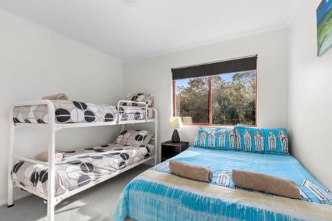 Fathoms Apartment 18 / 1a Mitchell Pde All Linen Provided - Accommodation Georgetown 6