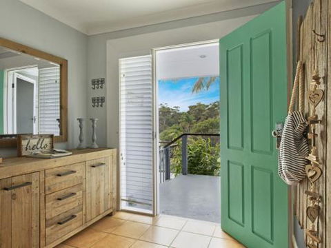 Carroll Ave 39 Mollymook - Accommodation Georgetown 1