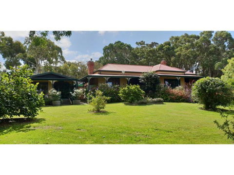 Ripplebrook Cottage - Accommodation Georgetown 5