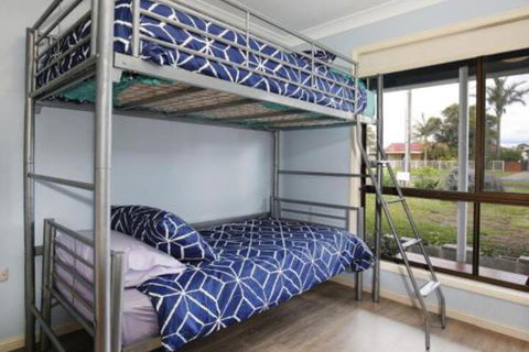 Bahia Pet Friendly 10 Min Walk To Bay - Accommodation Georgetown 5