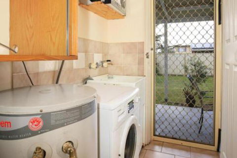 Bahia Pet Friendly 10 Min Walk To Bay - Accommodation Georgetown 7