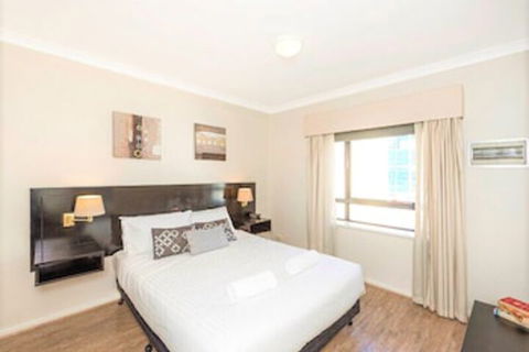 Perth West End Apartment 504 - Accommodation Georgetown 0