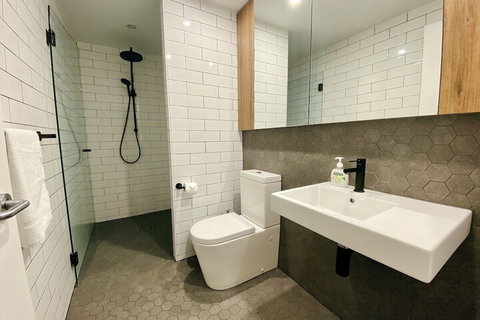Ascot Apartments - Accommodation Georgetown 3