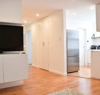 Light And Airy 2 Bedroom North Bondi Apartment - Accommodation Georgetown