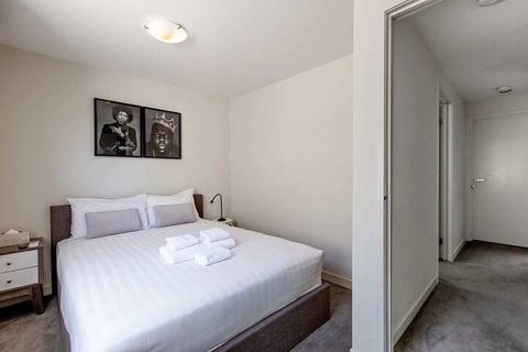 Spacious 2 Bedroom Inner City Townhouse With Private Rooftop - Accommodation Georgetown 7