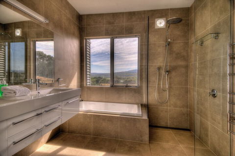 Halcyon - Accommodation Georgetown 3
