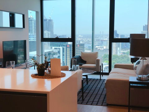 CBD Amazing View 2 Bedrooms Apartments - Accommodation Georgetown 2