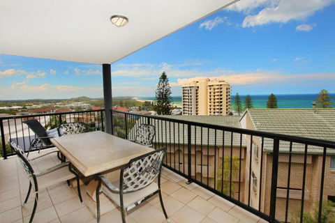 Unit 4 Beaumont Sur Mer 13 15 Pacific Terrace Coolum Beach 400 BOND LINEN SUPPLIED - Accommodation Georgetown 5