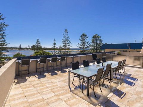 Lakeshore Apartments Unit 5 - Accommodation Georgetown 1