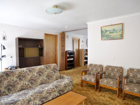 RETRO RETREAT INLET SIDE - Accommodation Georgetown 1