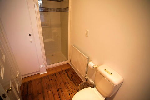 QPO QUEENSCLIFF - Accommodation Georgetown 6