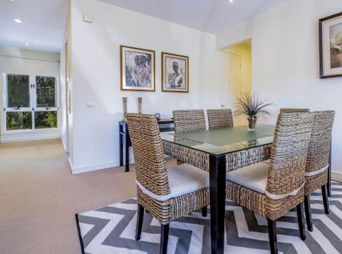 COASTAL SOUL VILLA At BROADBEACH - Accommodation Georgetown 3