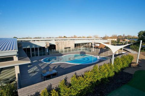 COASTAL SOUL VILLA At BROADBEACH - Accommodation Georgetown 2