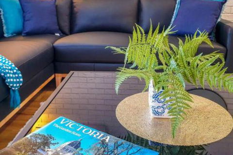 PARADISE COURT VILLA 1 Free Wifi - Accommodation Georgetown 3