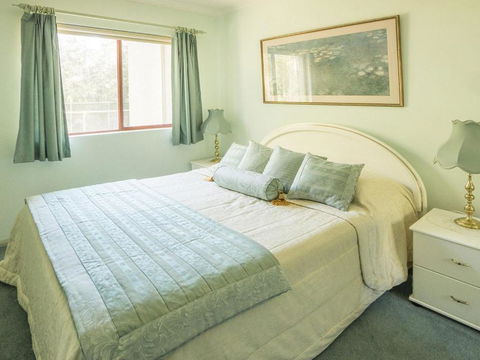 Mitchell 5 / 1A Fathoms - Accommodation Georgetown 2
