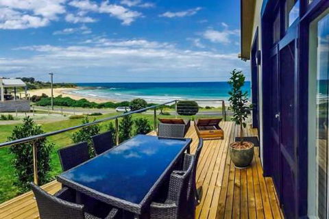 MAVI BEACH HOUSE Beachfront Wifi Views - Accommodation Georgetown 1